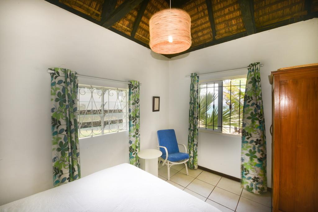 Veloutier Blanc Homes By Horizon Holidays Blue Bay Room photo